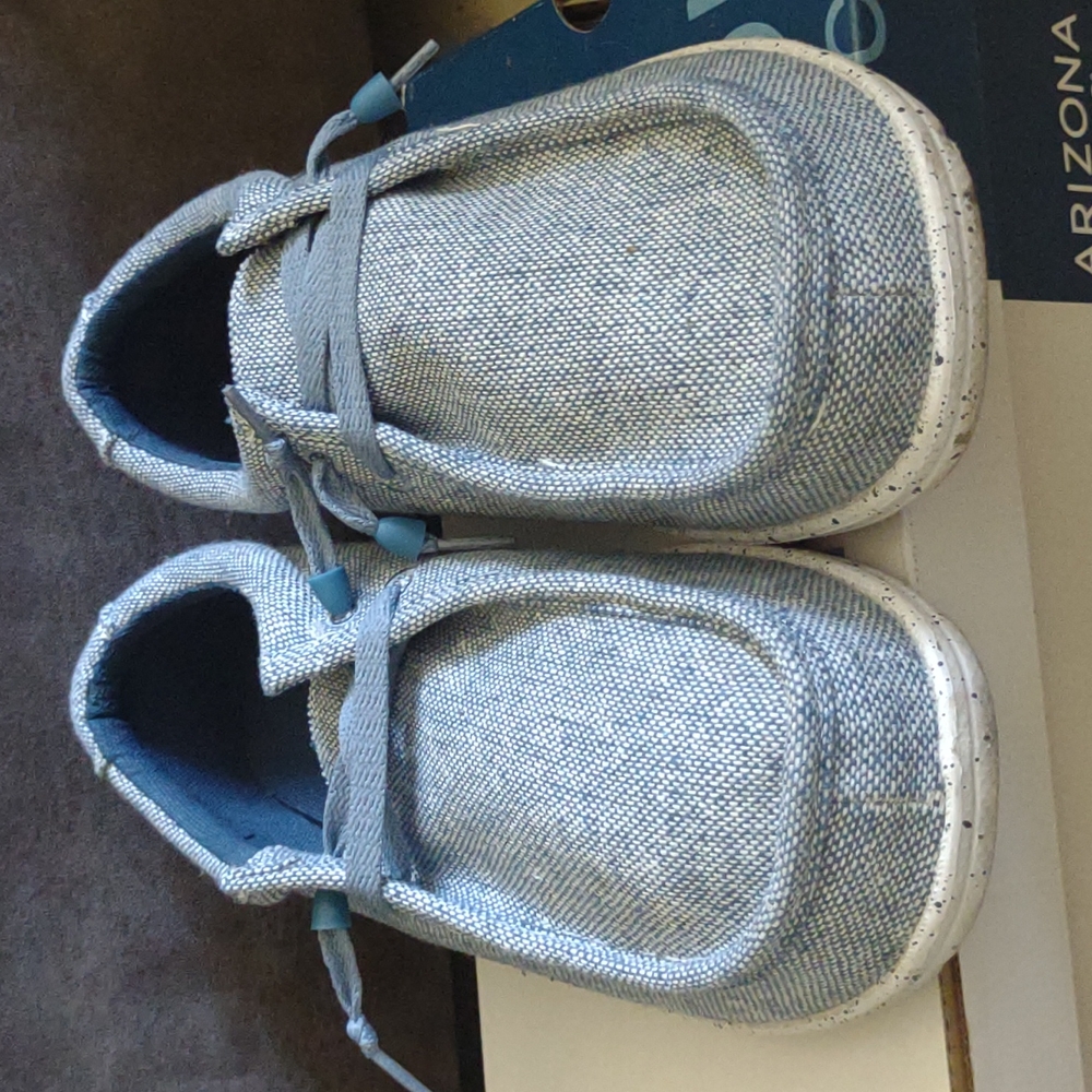 Men's Arizona Shoes Size 9